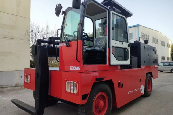 Chariot élévateur à chargement latéral diesel SOCMA HNS100 pour la manutention d'objets longs